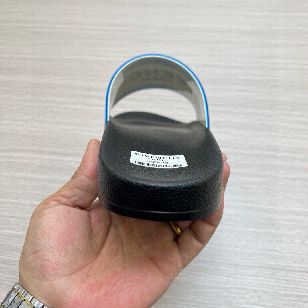 535ZGV264ZDE Stylish Slippers