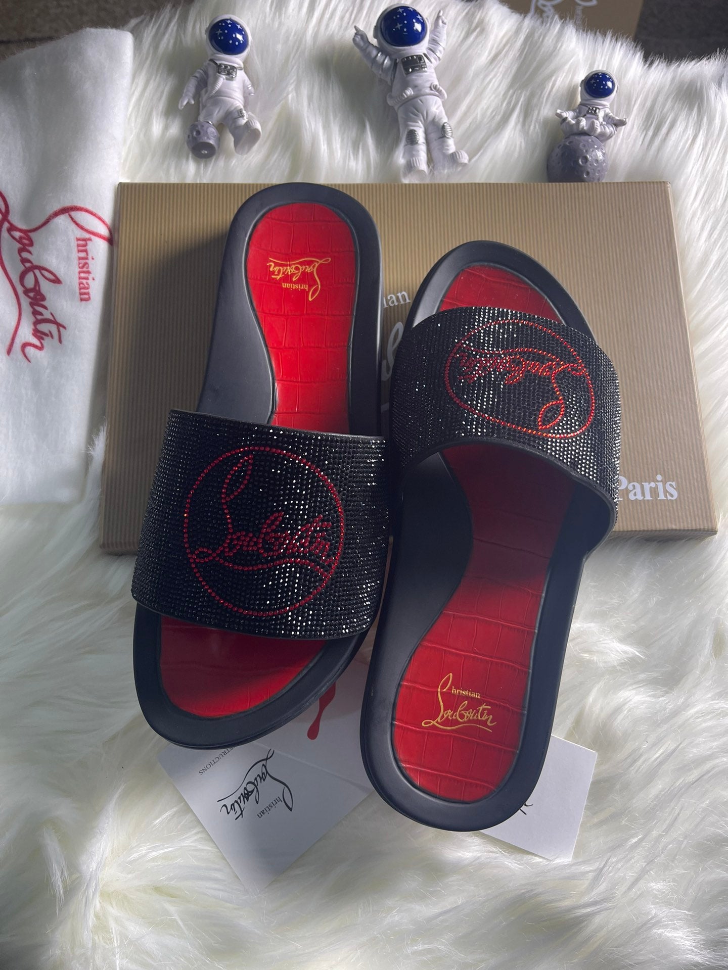 J4A23ZDE Stylish Slippers