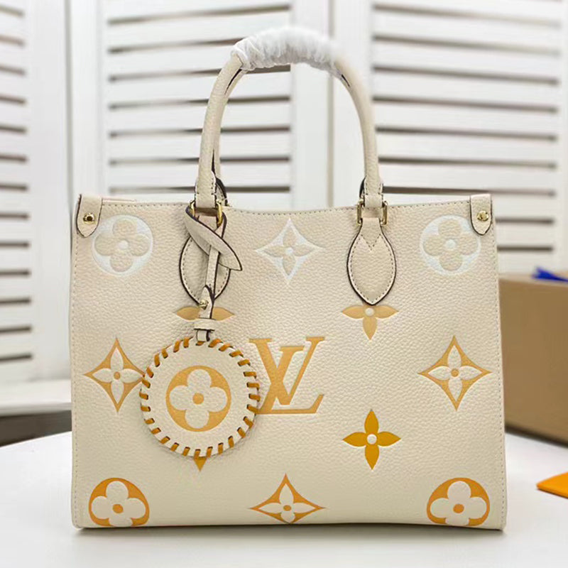 1XE327BDE Stylish leather bag 