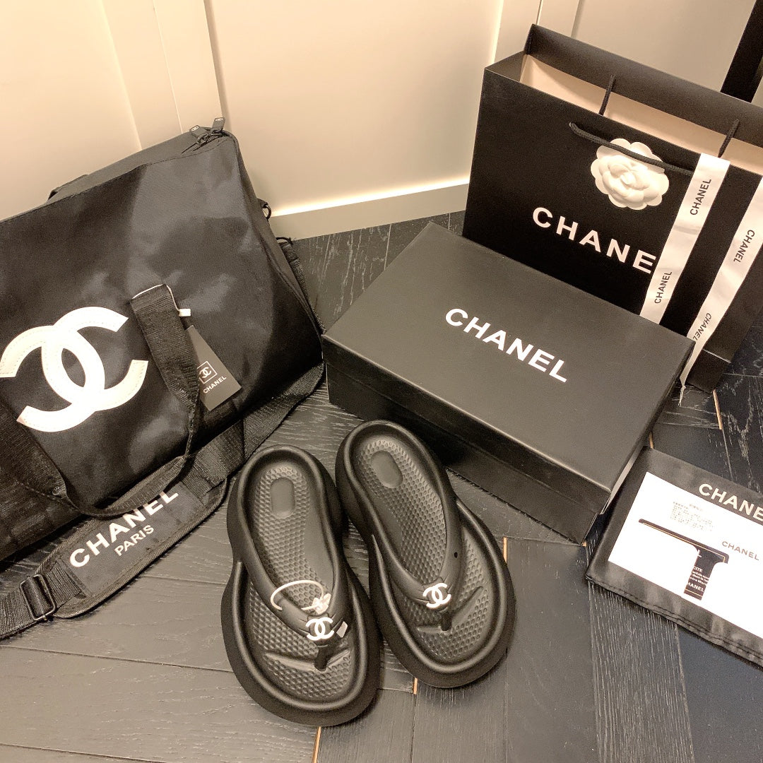 14C189ZDE Stylish Slippers