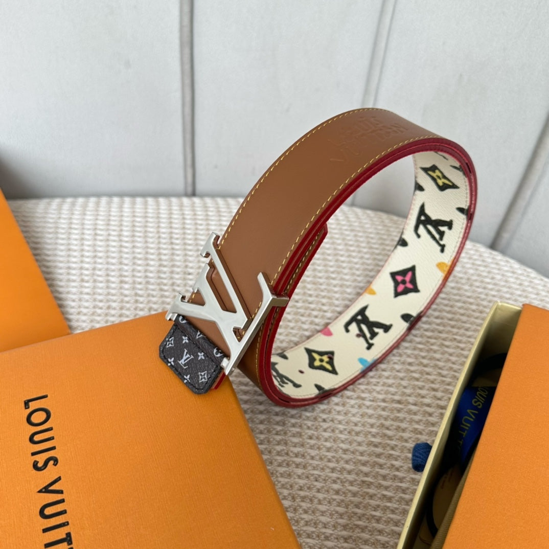 14E47PDE Stylish  High quality belt With full package