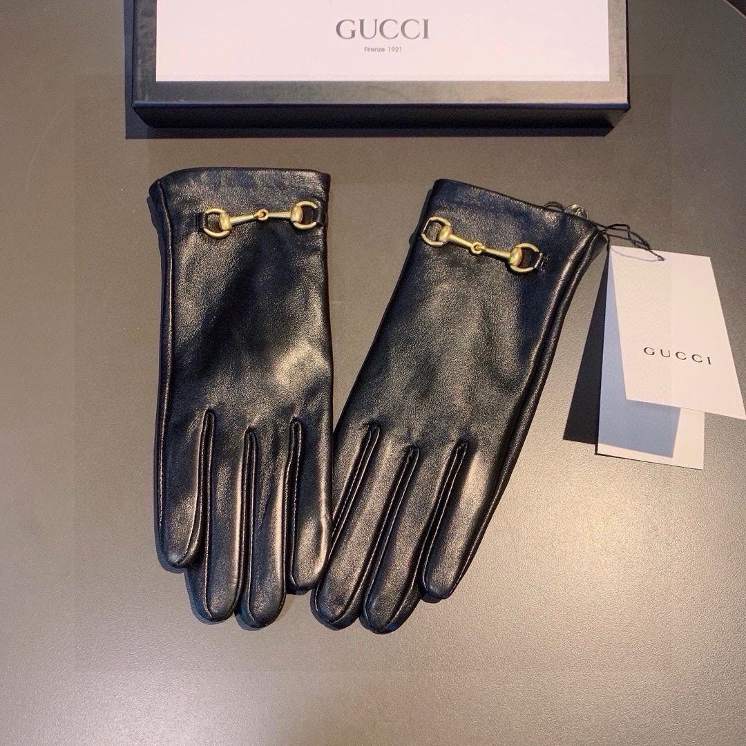 14B27SDE Stylish sheepskin gloves