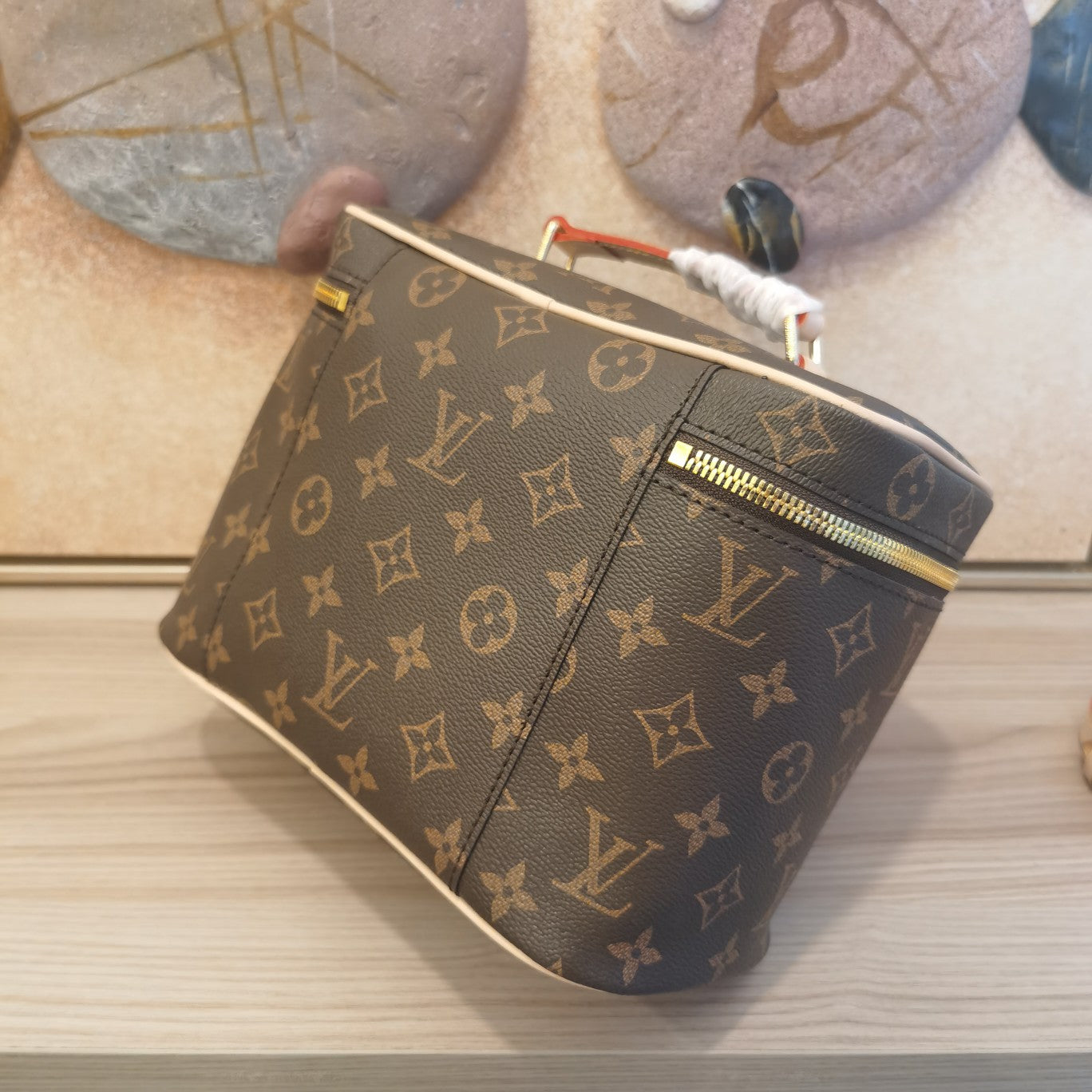 1XE273BDE Stylish leather bag 