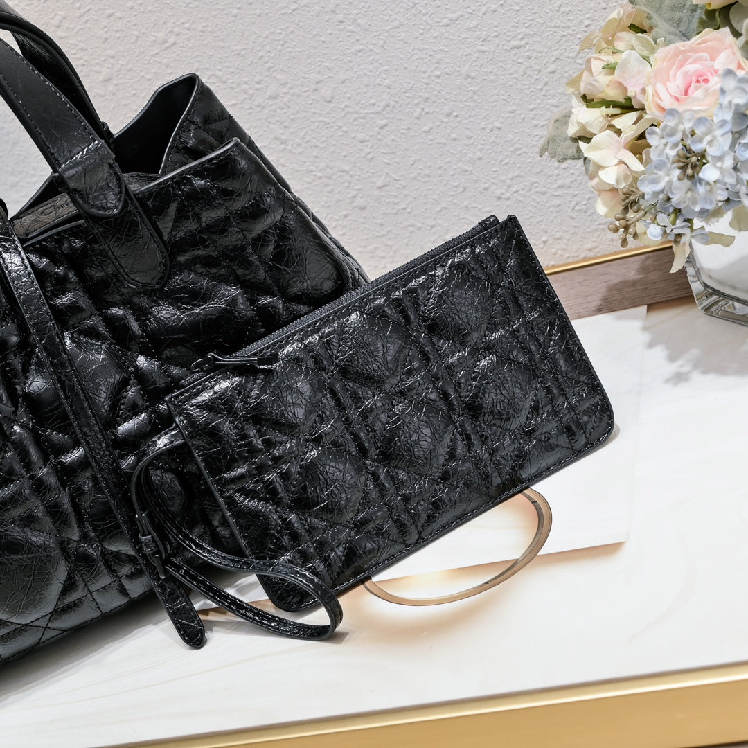2XD359BDE Stylish leather bag 
