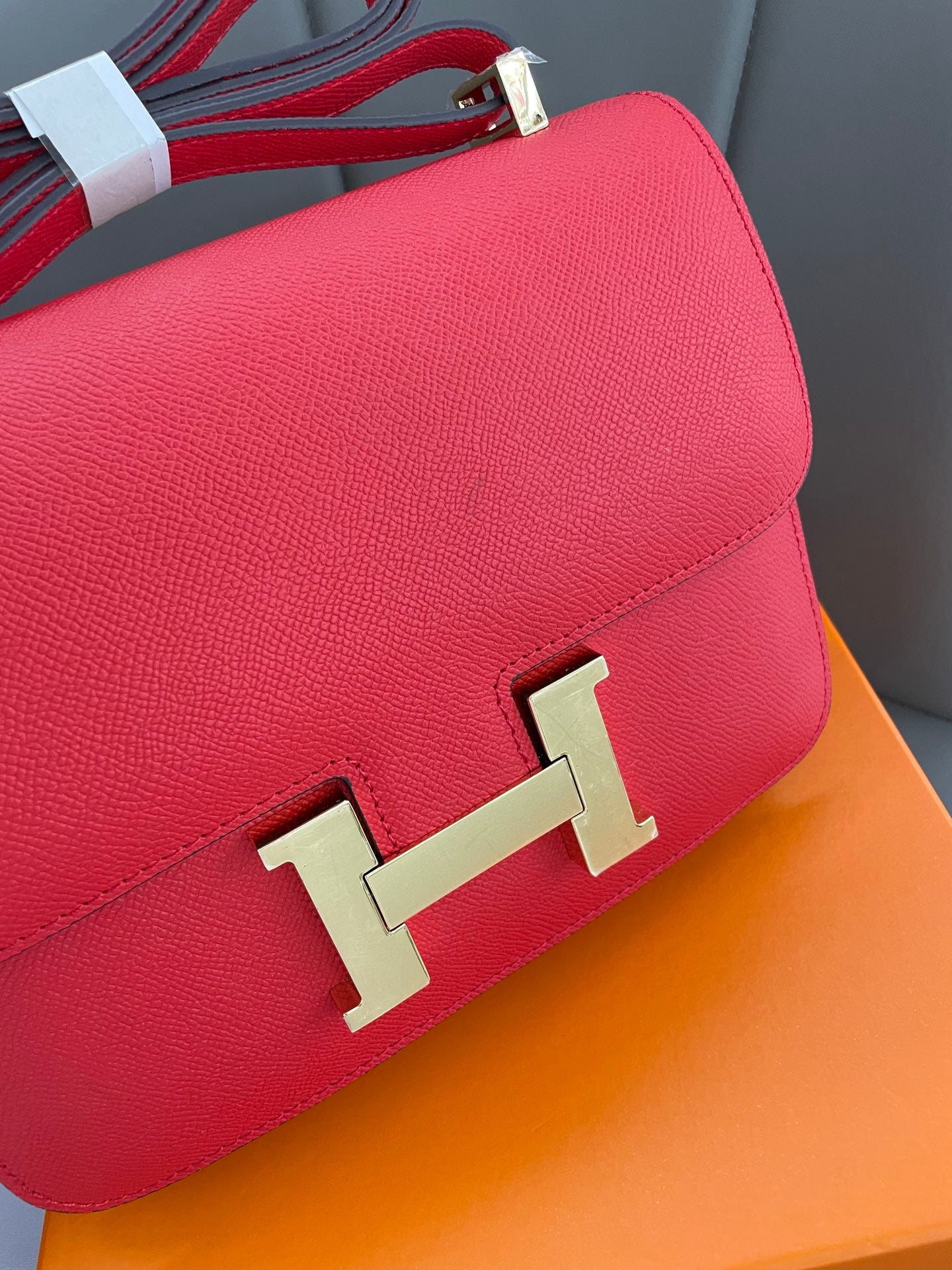 155NH66BDE Stylish leather bag