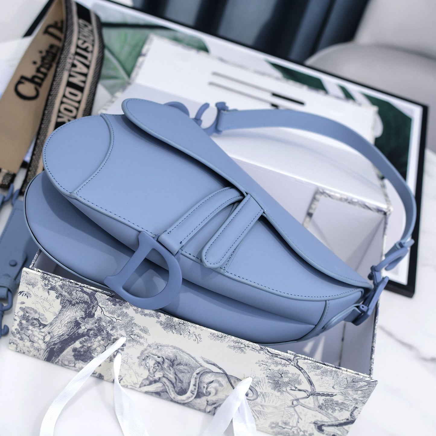 5D10BDE Stylish leather bag 