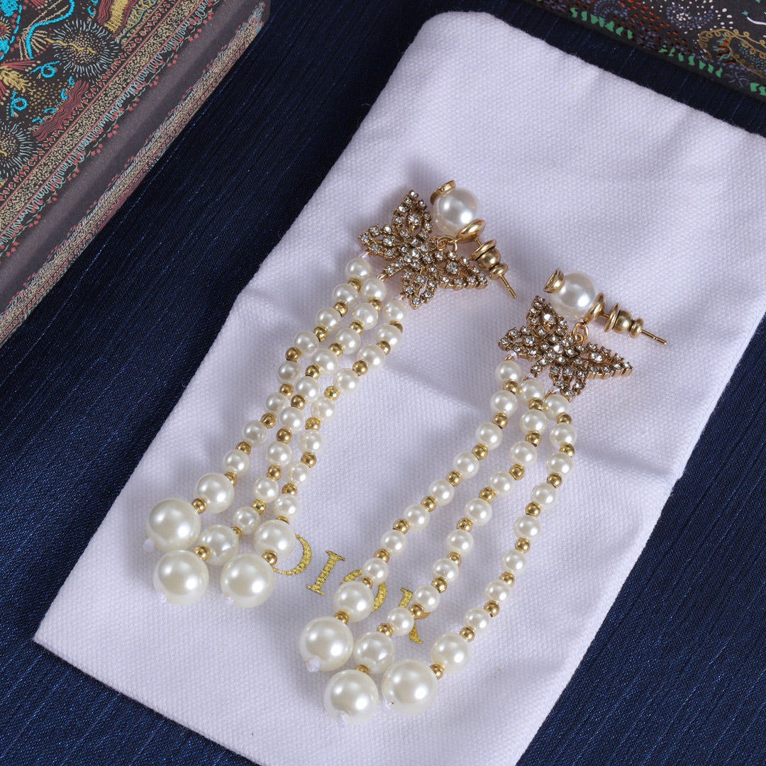 14D4EDE Stylish Earrings