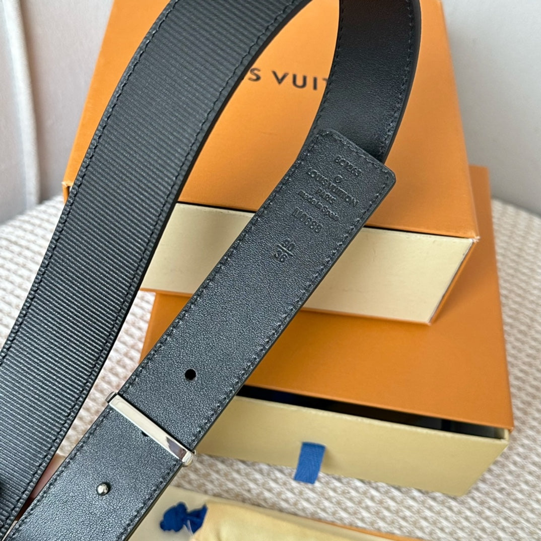 14E136PDE Stylish  High quality belt With full package
