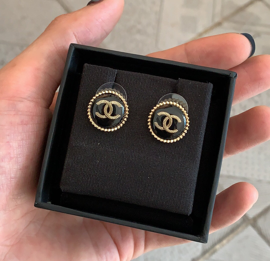 1YC153EDE Stylish Earrings