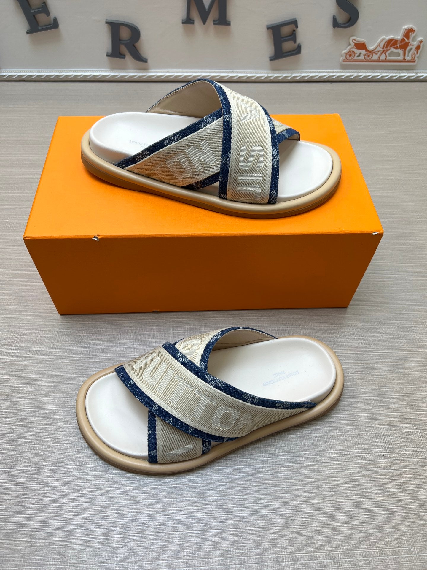 535ZE274ZDE Stylish Slippers