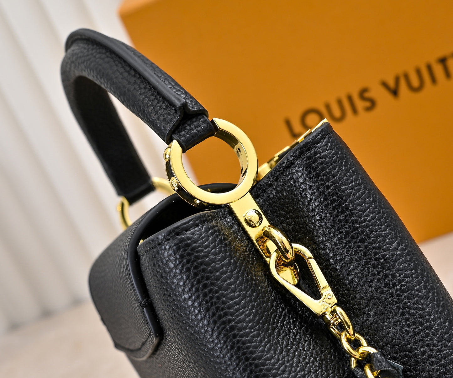 1WE88BDE Stylish leather bag