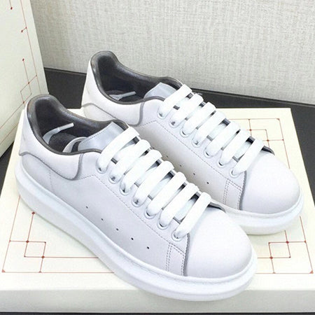 1MQ81ZDE Stylish Sneakers