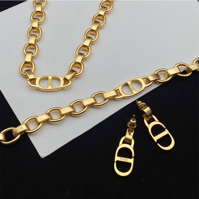 3D396XDE Stylish Bracelets