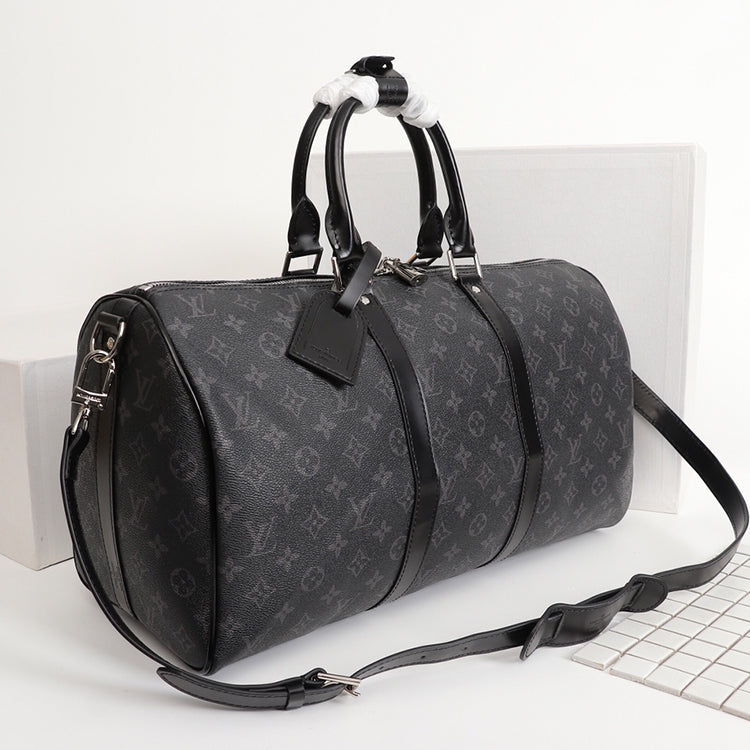 1E93BDE Stylish leather luggage bags