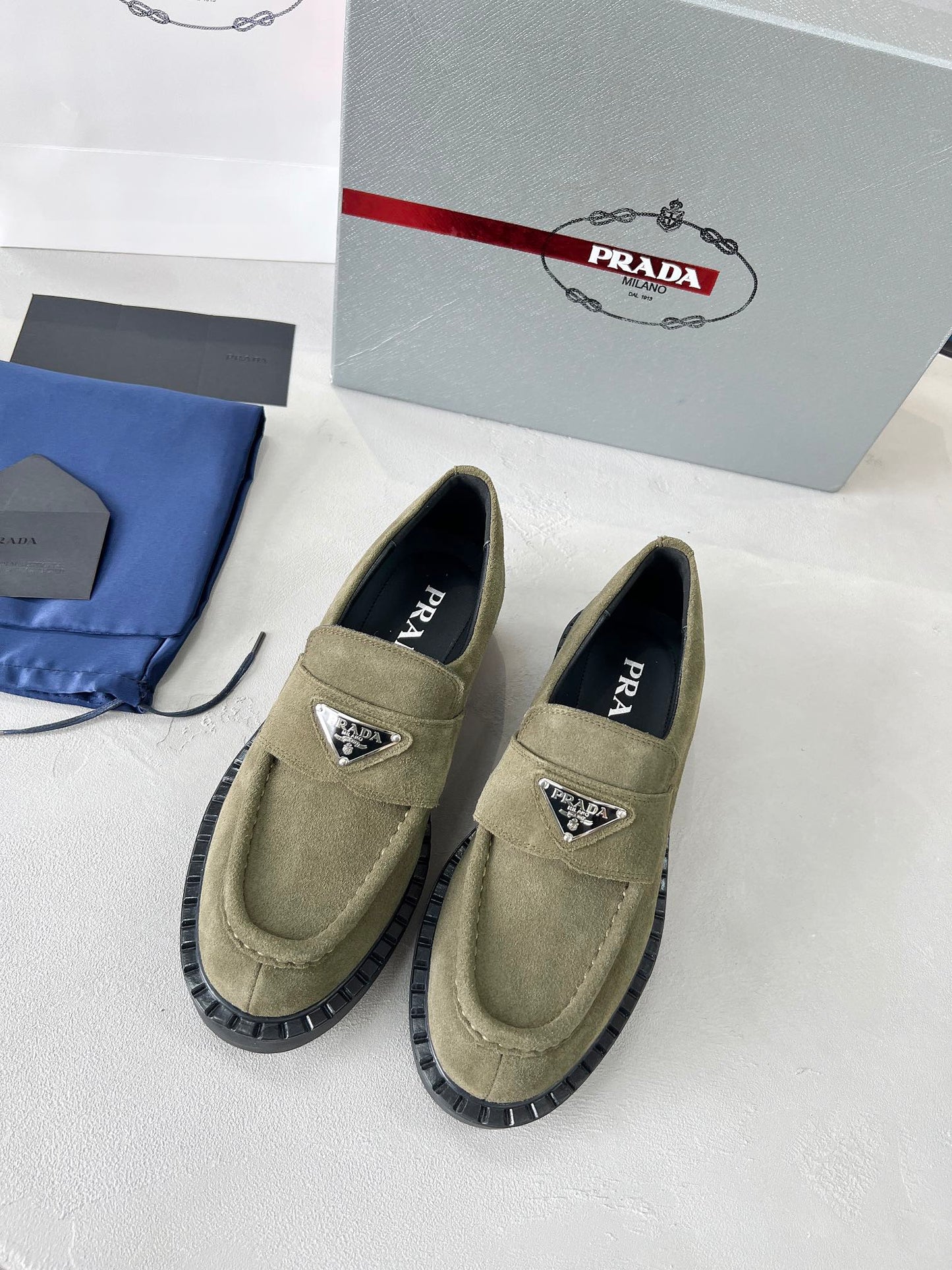 285ZPD64ZDE Stylish  leather  Casual shoes