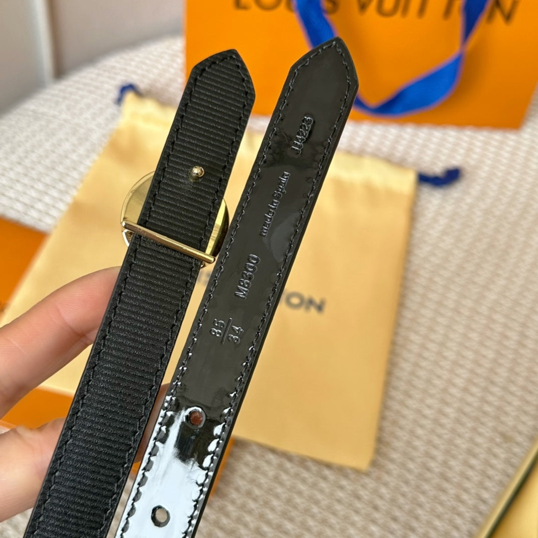 14E132PDE Stylish  High quality belt With full package