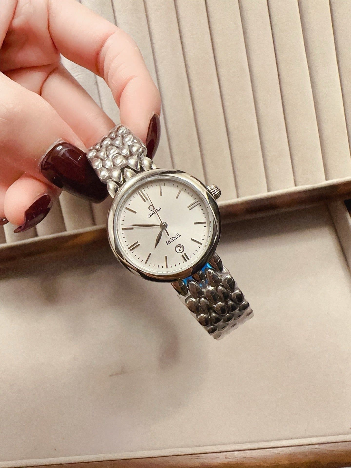 255RA36LDE Stylish Watches
