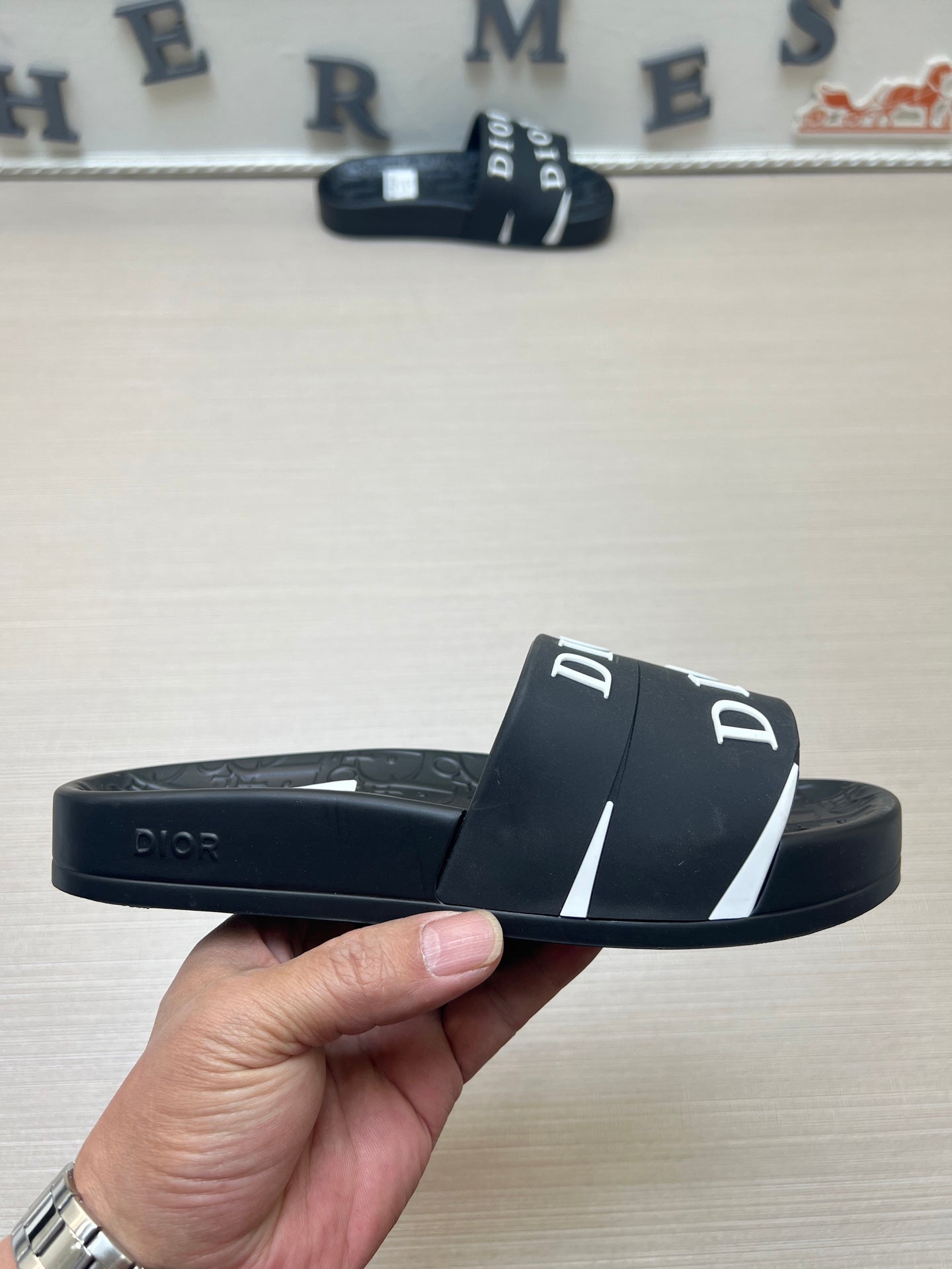 535ZD275ZDE Stylish Slippers