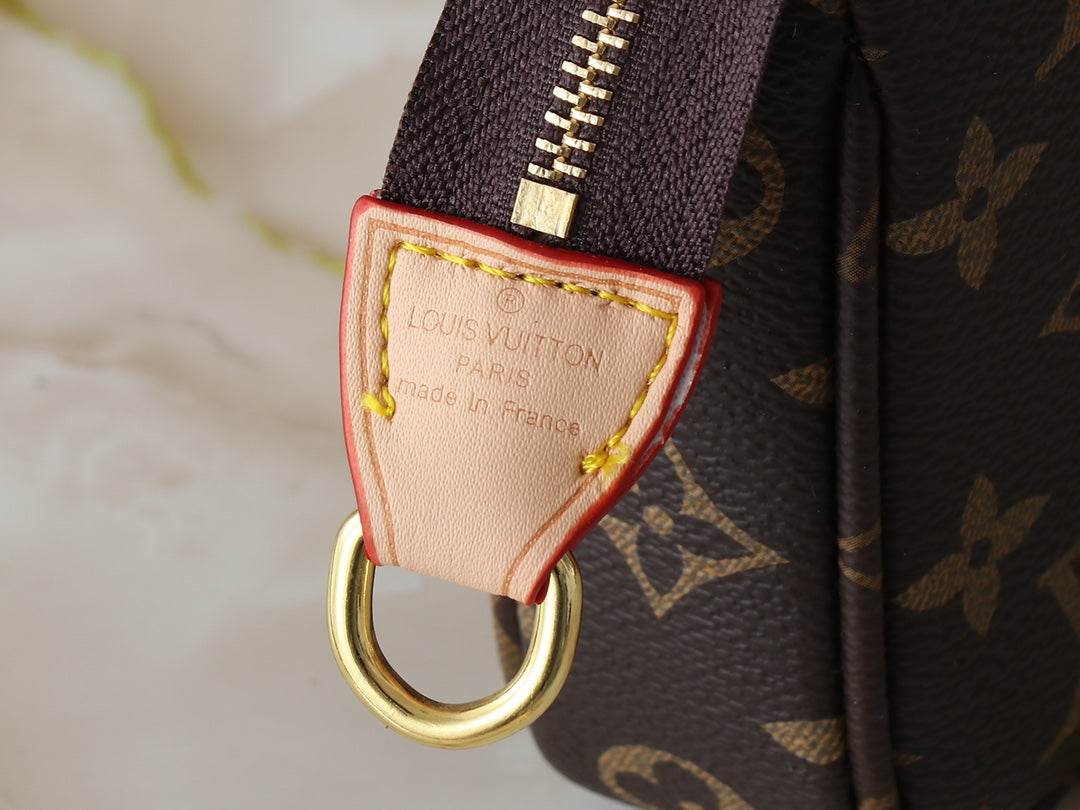 155NE30BDE Stylish leather bag