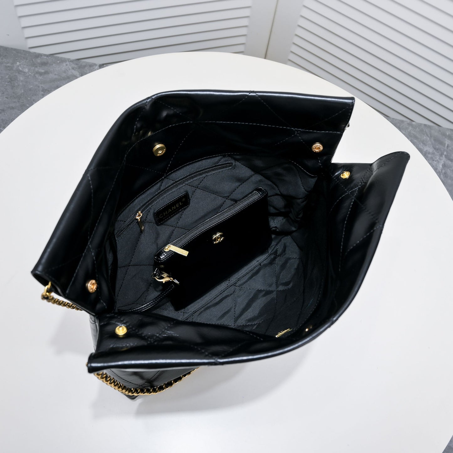 1XC70BDE Stylish leather bag 