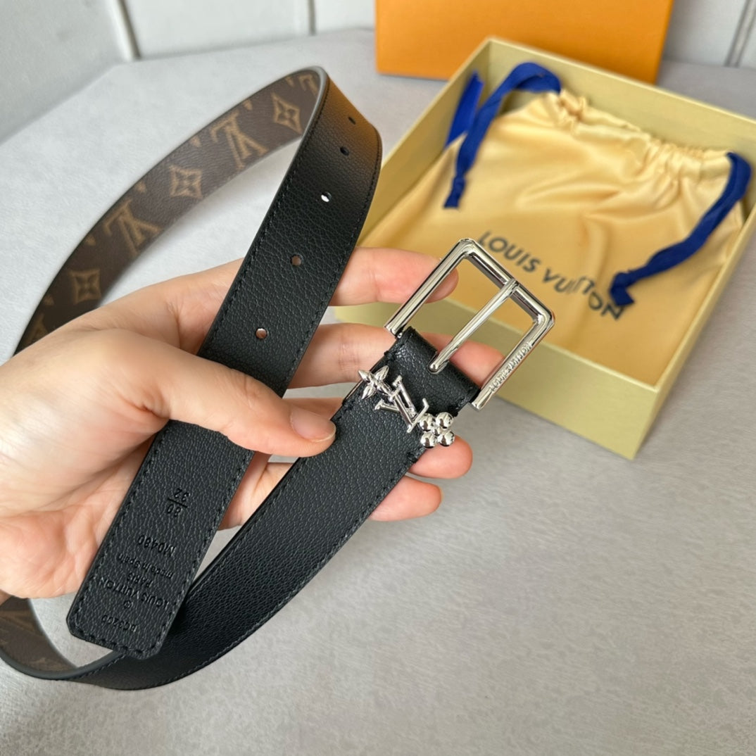 14E2PDE Stylish  High quality belt With full package