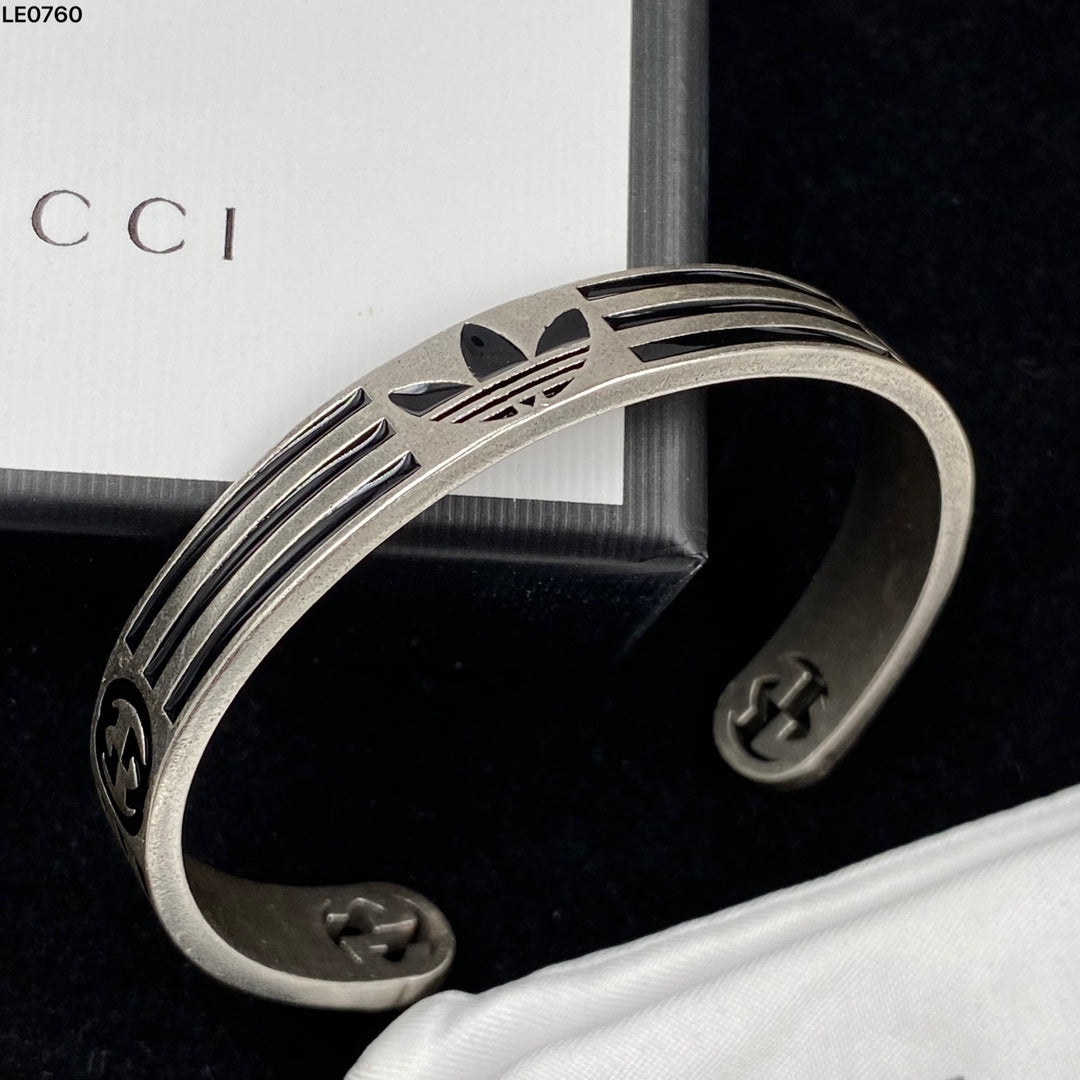 1XB354KDE Stylish Bracelets