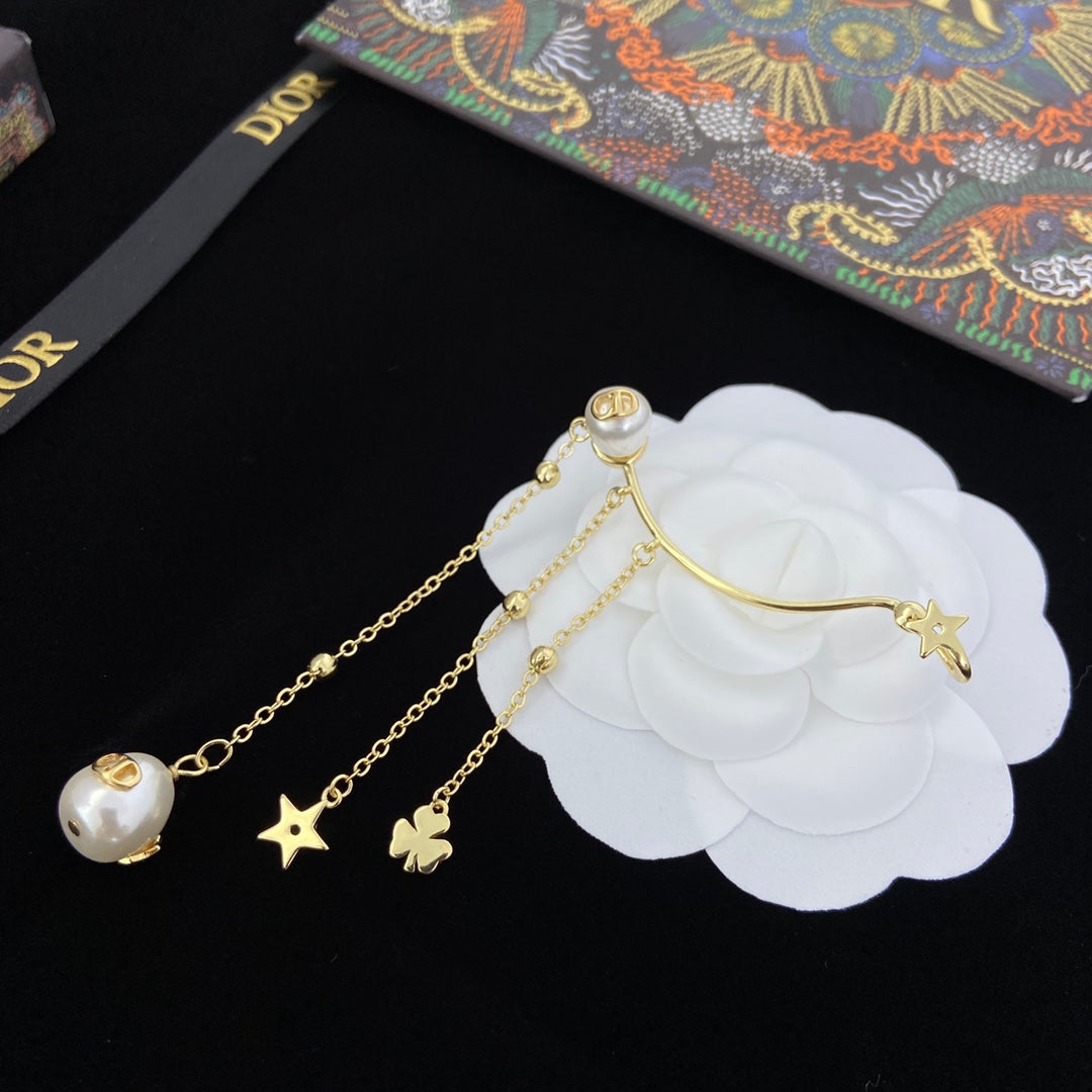 1YD423EDE Stylish Earrings