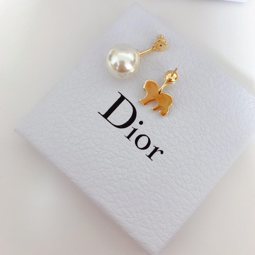 1YD376EDE Stylish Earrings