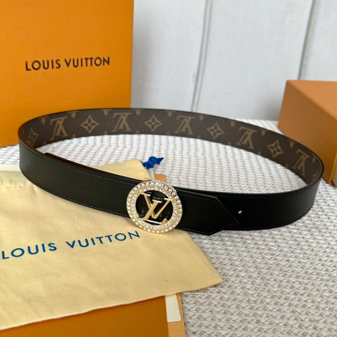 14E145PDE Stylish  High quality belt With full package