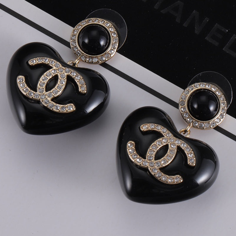 14C292EDE Stylish Earrings