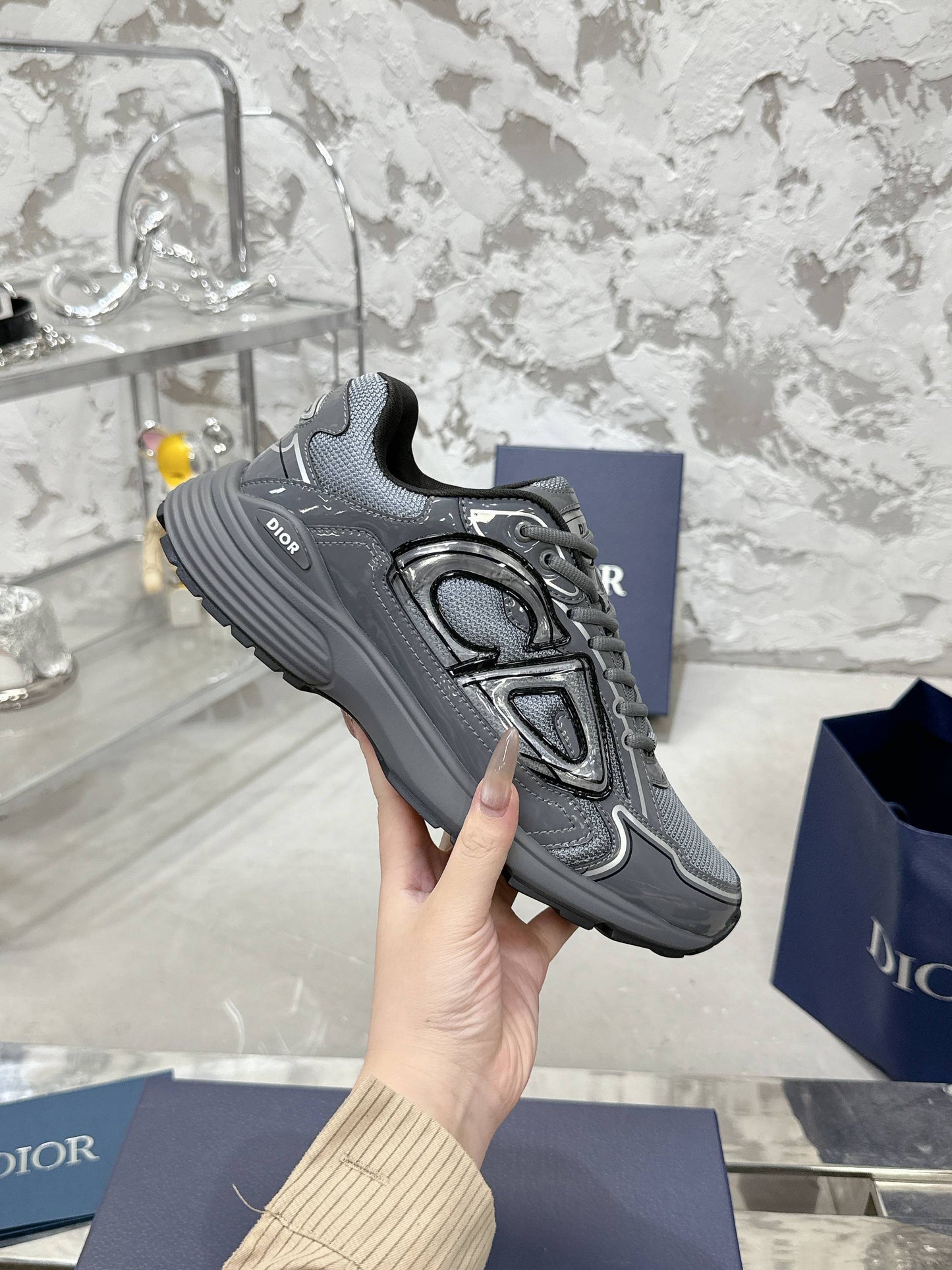 245RD2ZDE Stylish Sneakers