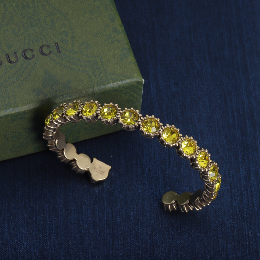 14B393KDE Stylish Bracelets