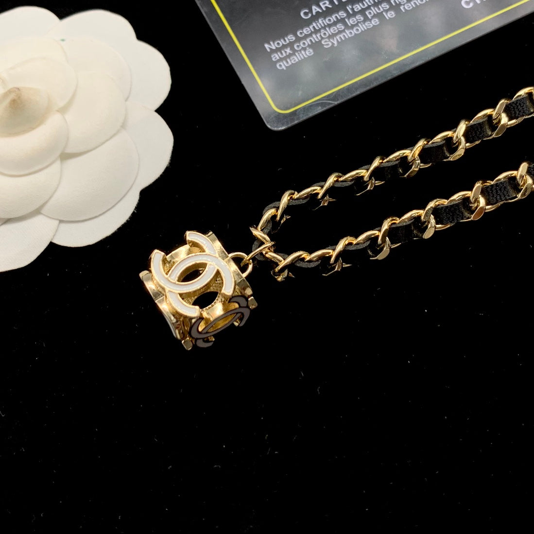 1NC182XDE Stylish Necklaces