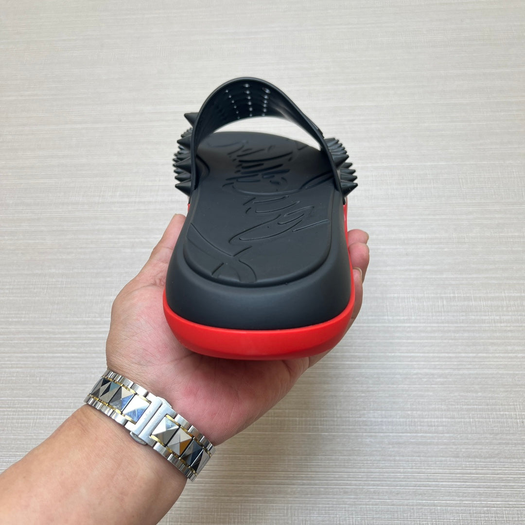 54A18ZDE Stylish slippers