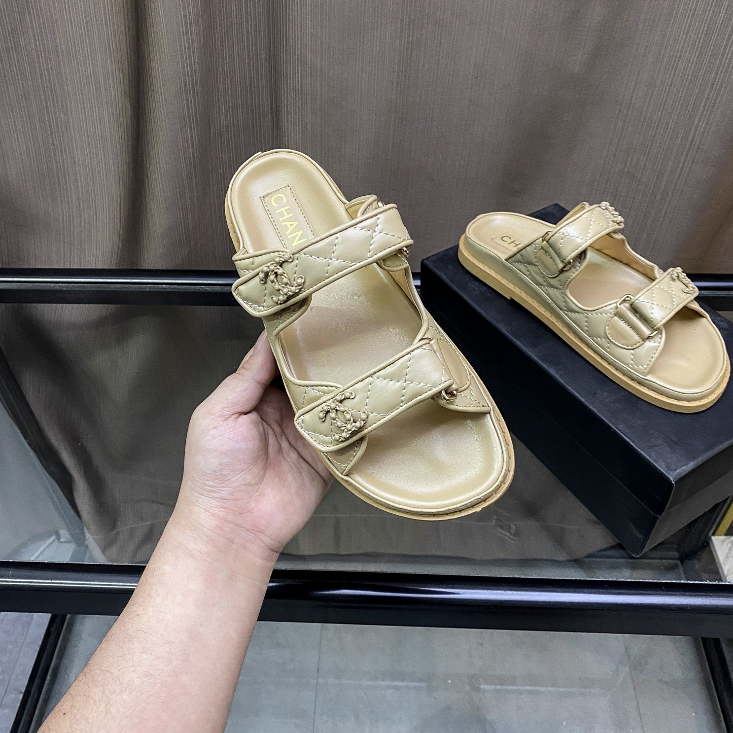 14C75ZDE Stylish Slippers