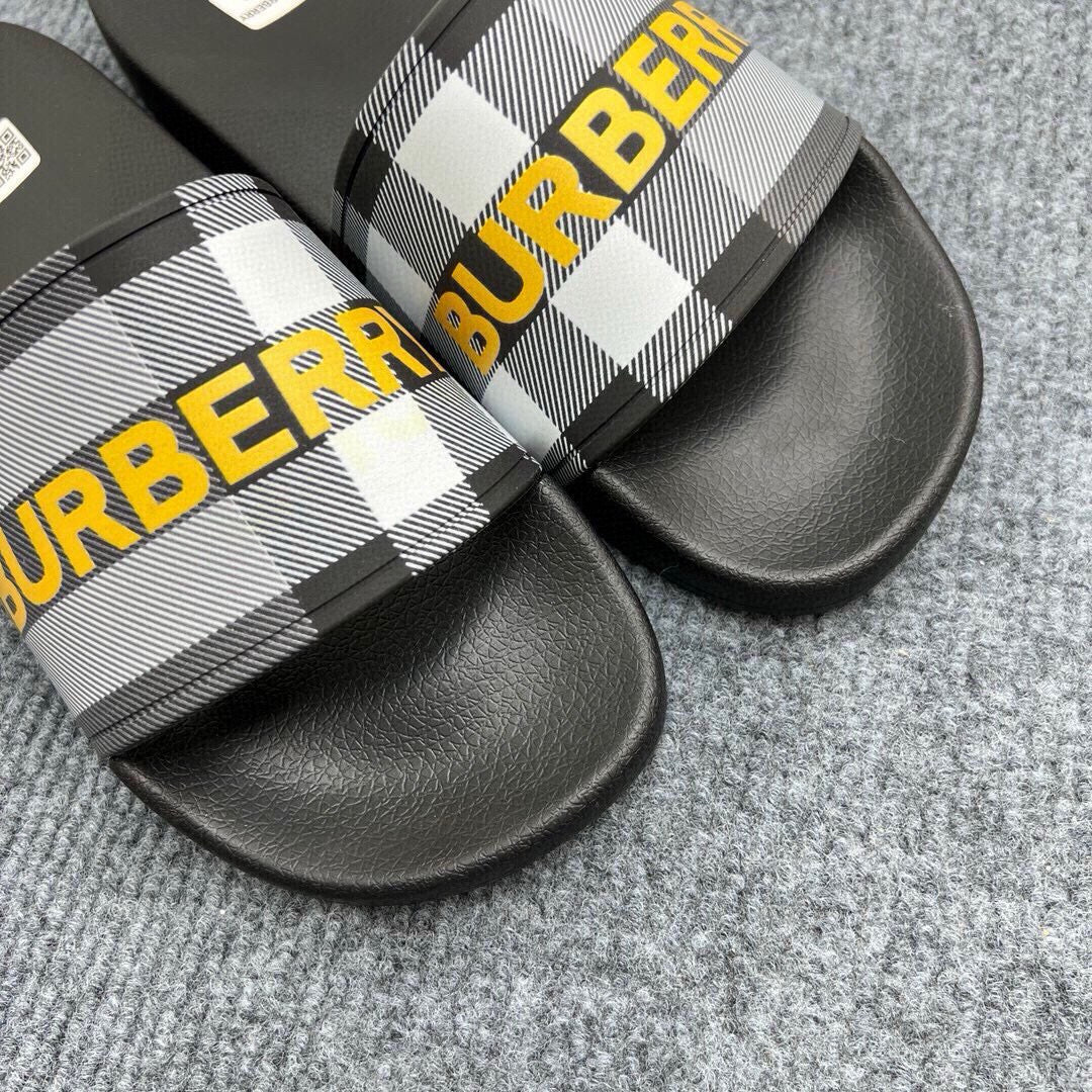 535ZR252ZDE Stylish Slippers