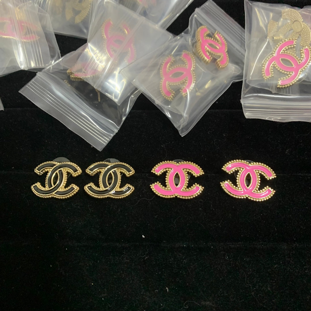 14C234EDE Stylish Earrings