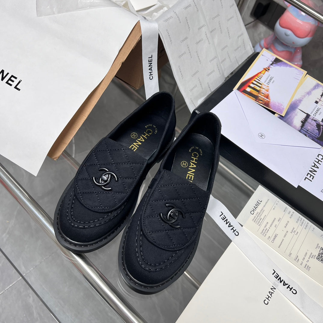 14C156ZDE Stylish Casual shoes Heel height 3.5cm
