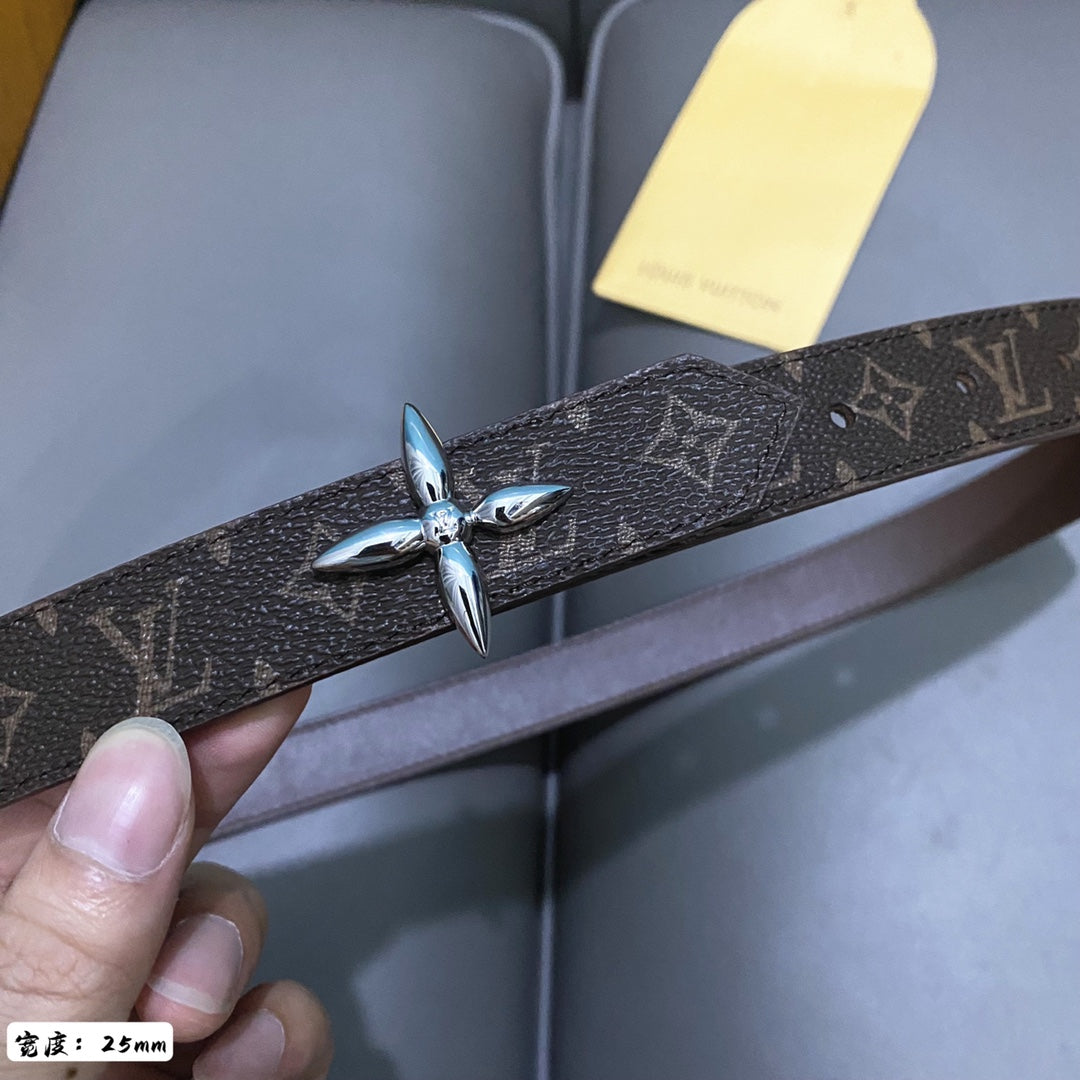 14E51PDE Stylish  High quality belt With full package