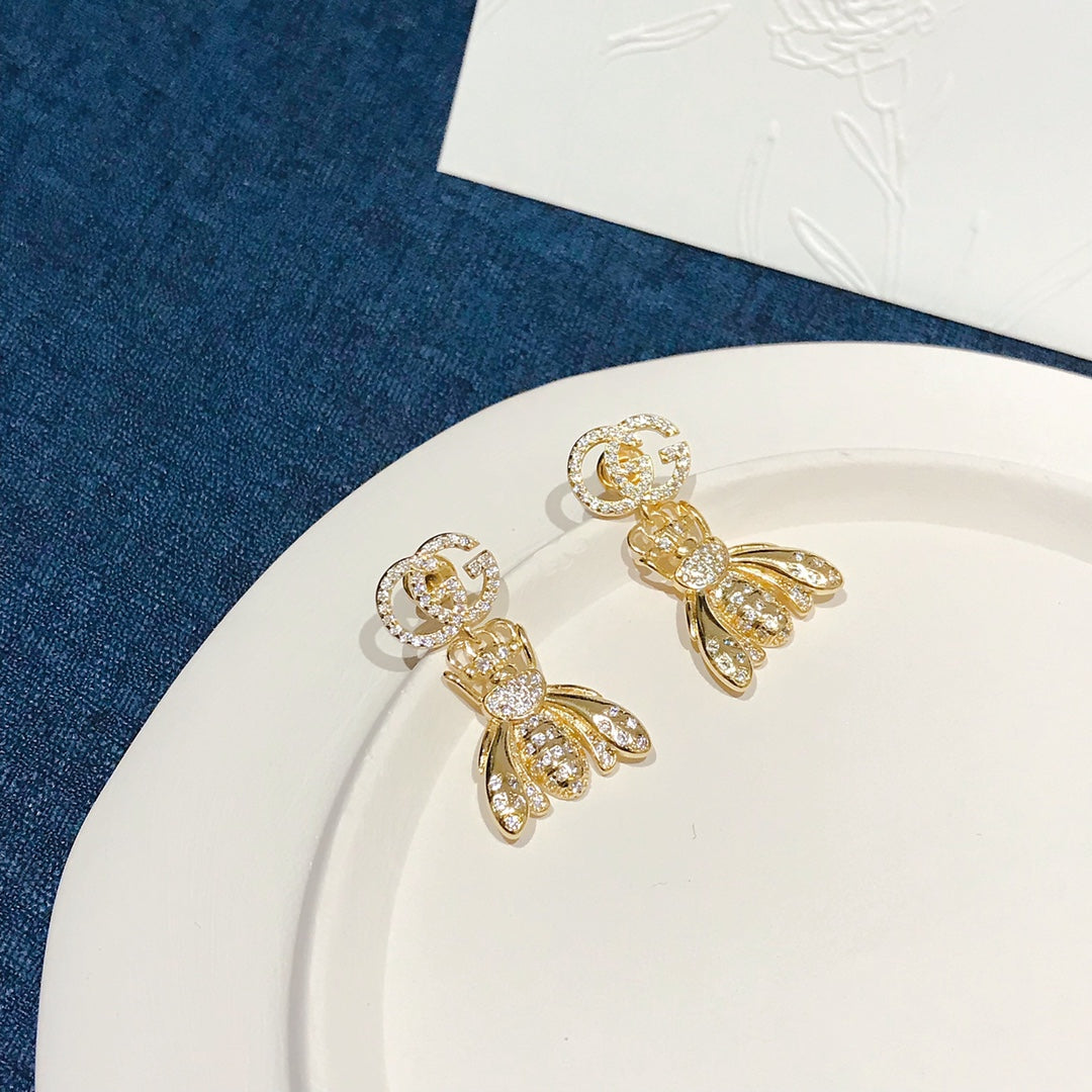 1YB470EDE Stylish Earrings