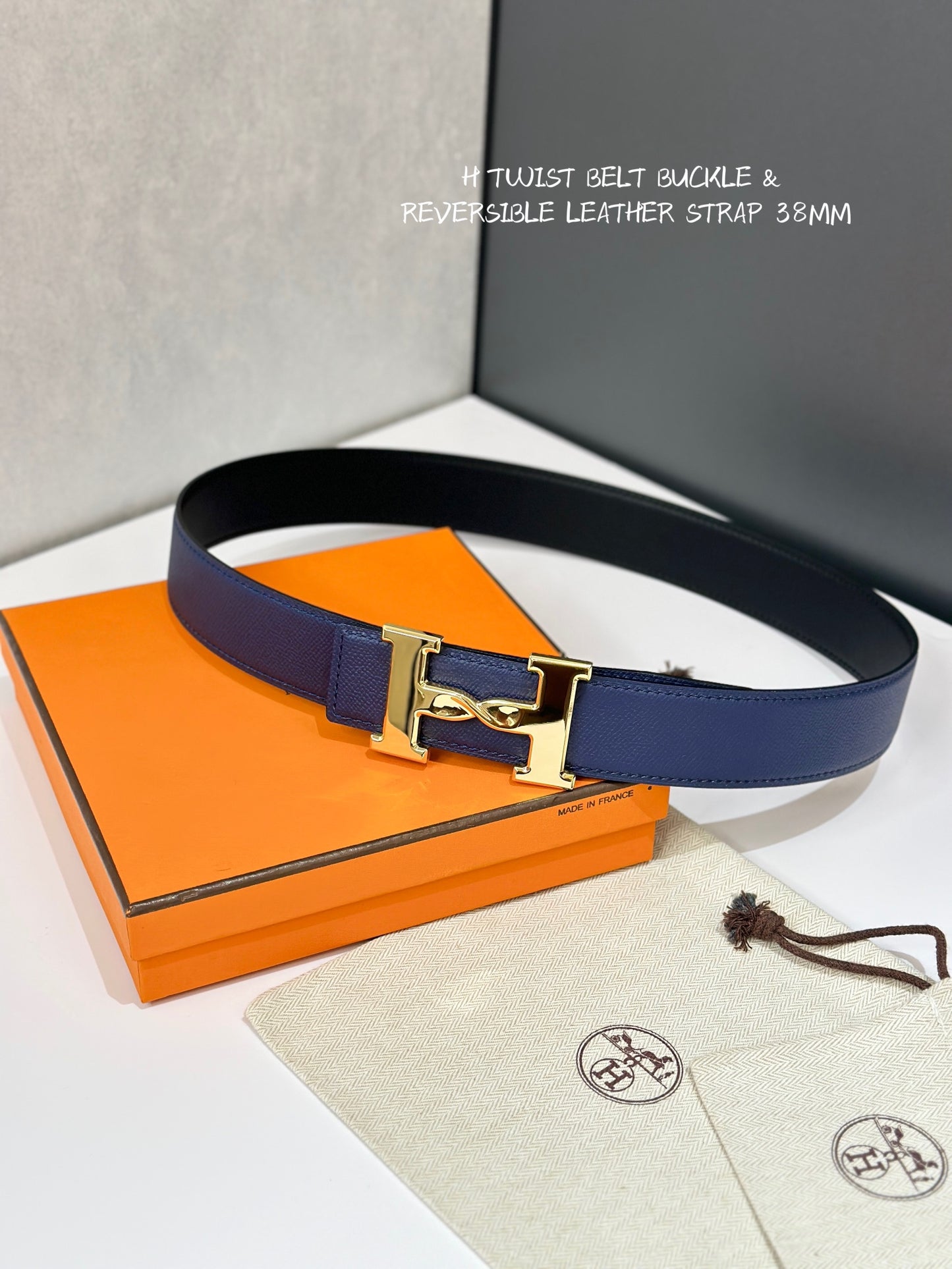 1WH194PDE Stylish  High quality belt With full package
