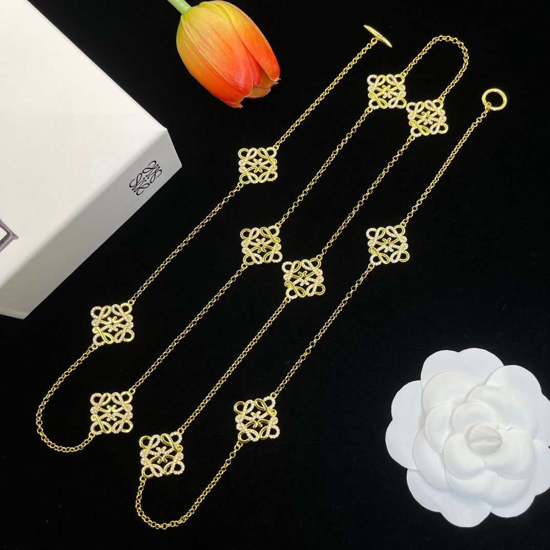 14A755KDE Stylish Necklaces