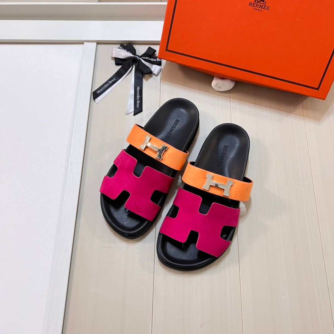 14H207ZDE Stylish Slippers