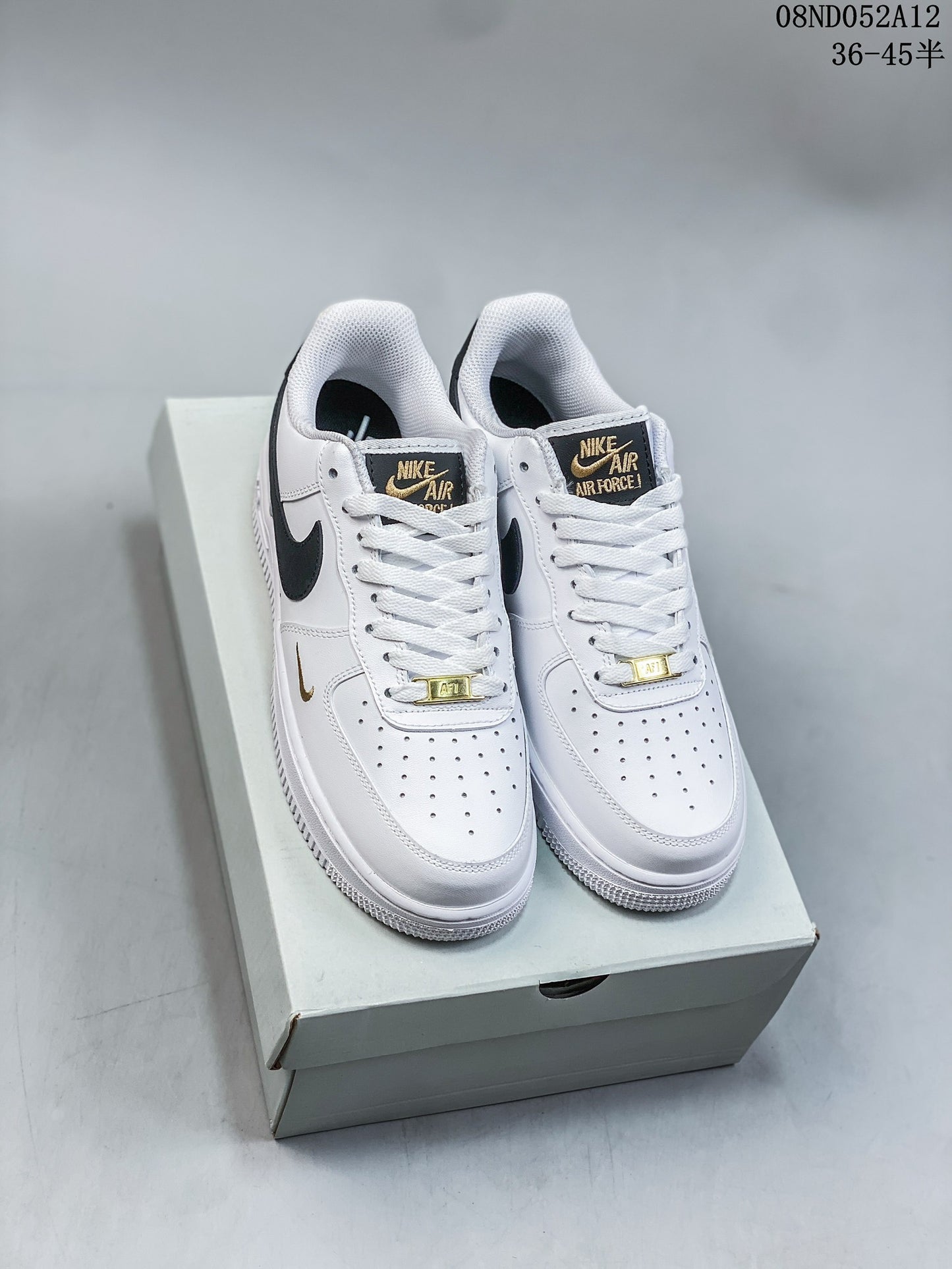 4YN34ZDE Stylish Sneakers (No Box, August-October Big Sale)
