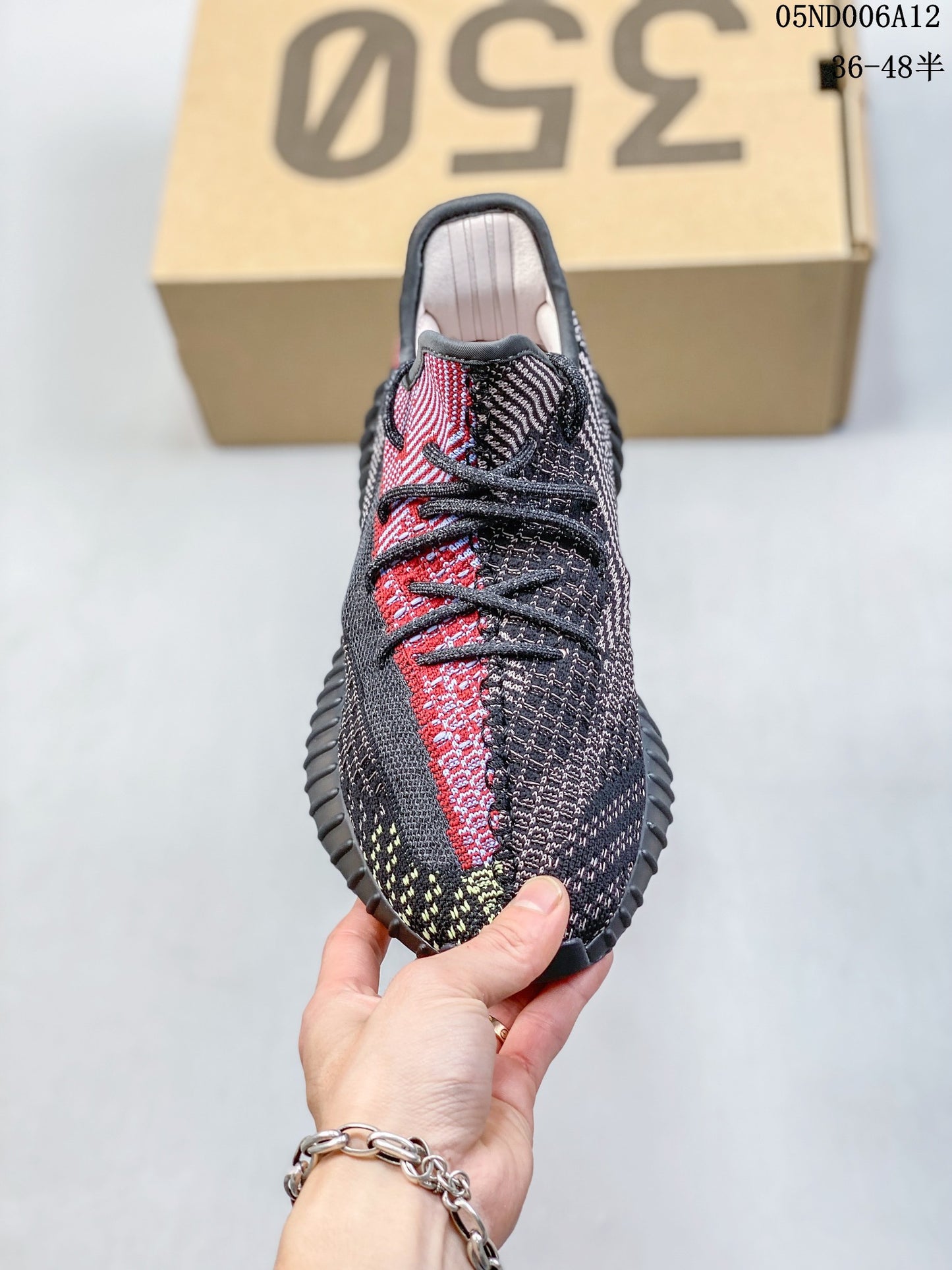 4YA69ZDE Stylish Sneakers (No Box, August-October Big Sale)