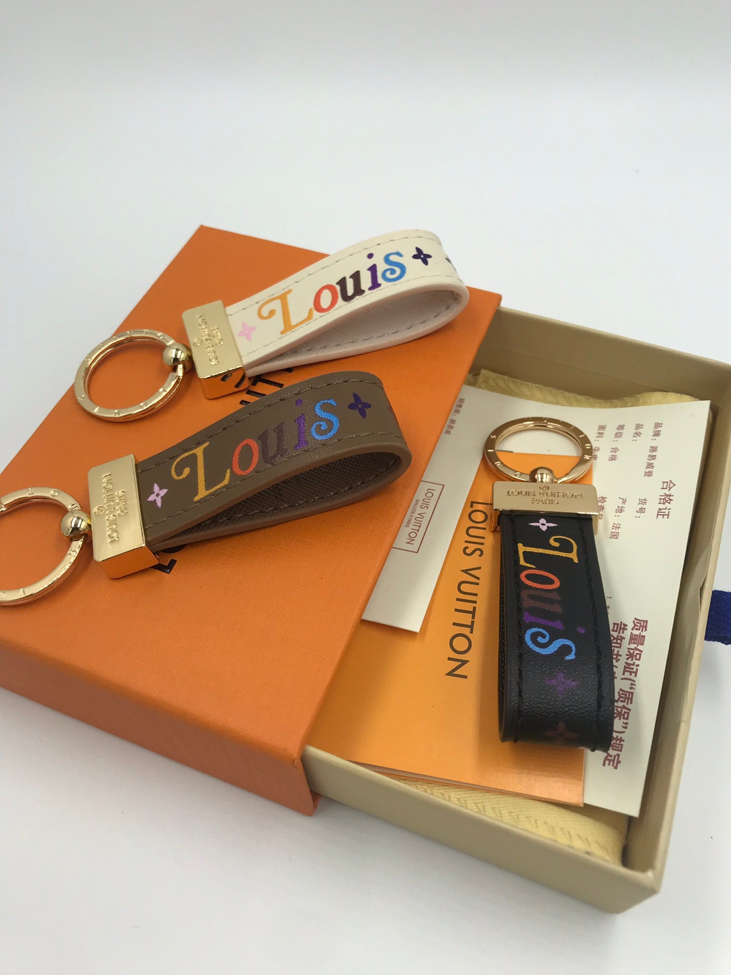 1E8ADE Stylish  Keychains