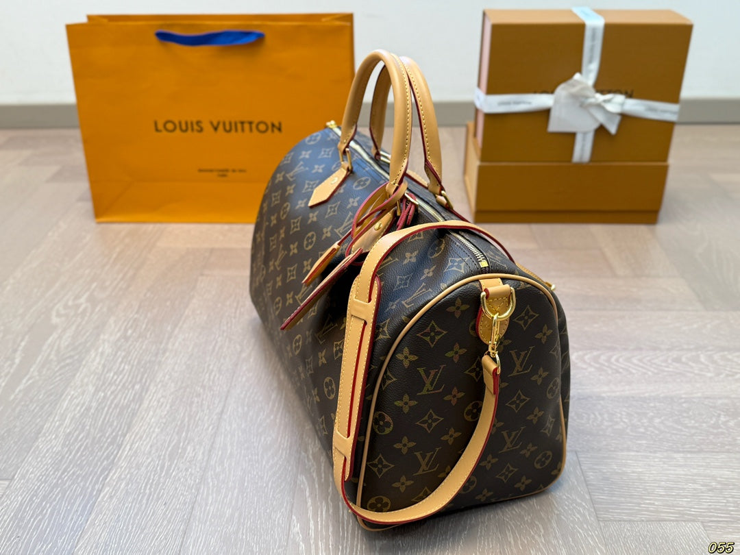 6EX14BDE Stylish leather bag