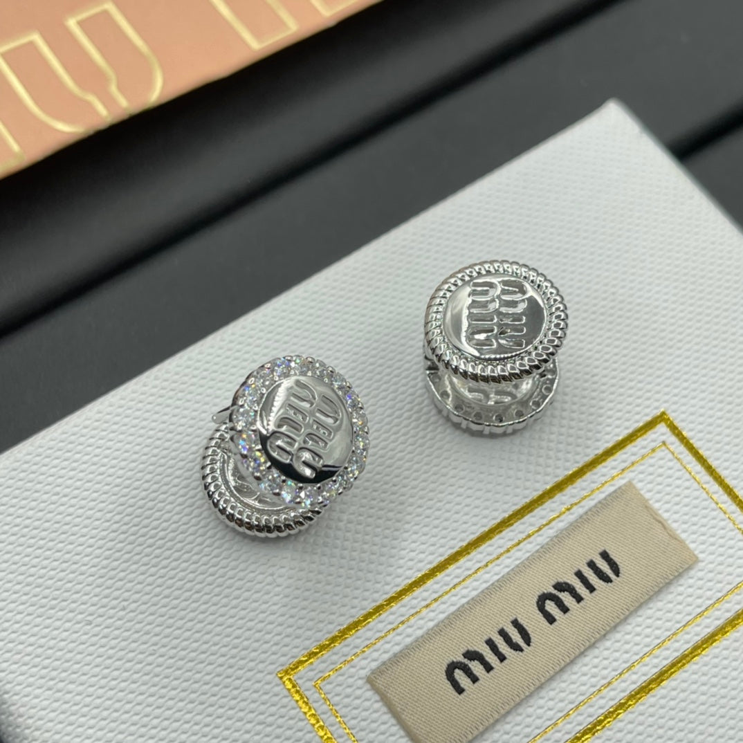 14A518EDE Stylish Earrings