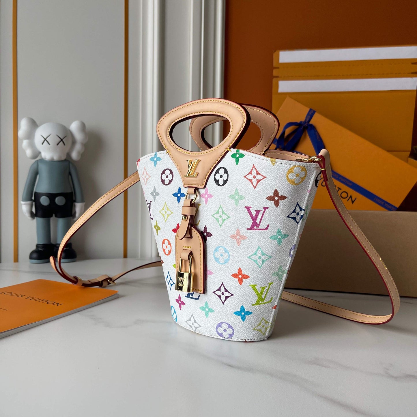155NE80BDE Stylish leather bag
