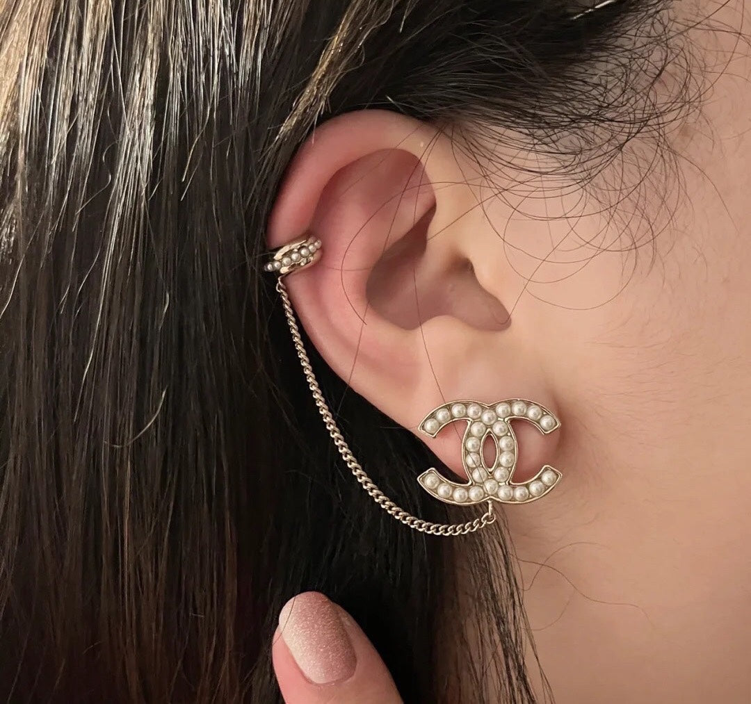 1YX278EDE Stylish Earrings